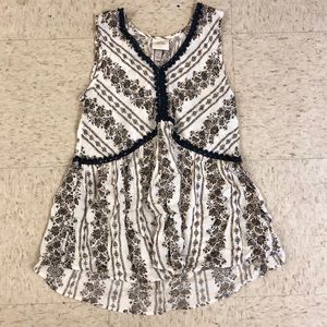 Knox Rose top- size s